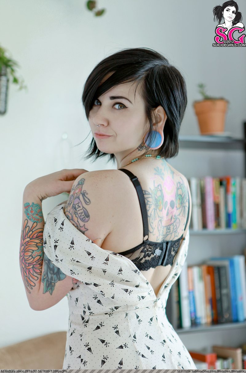 Pale Raven Haired Busty Chubby Quinne with Pierced Nose from Suicide Girls  Wearing Stockings - TGP gallery #401857