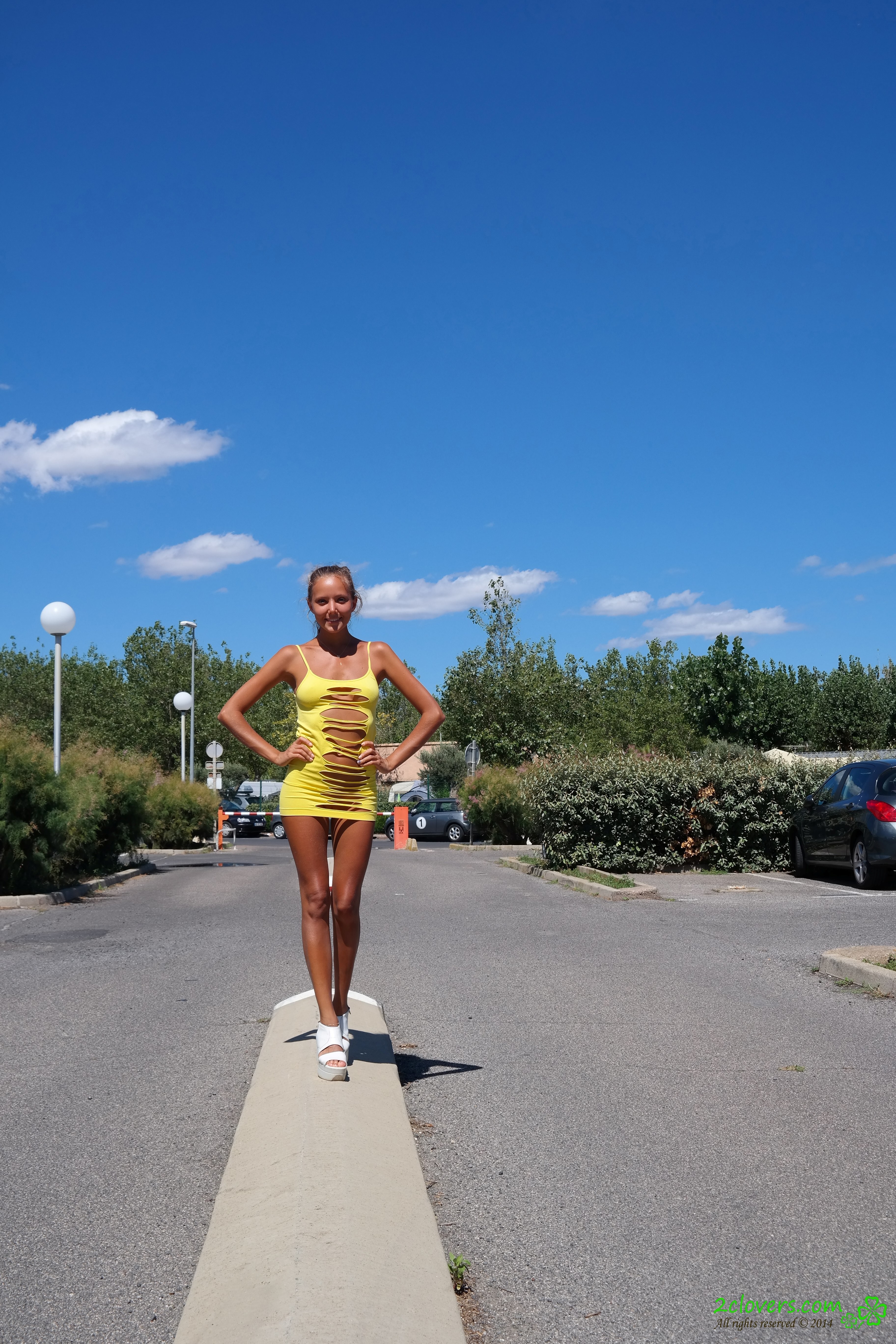 Shaved Teen Bottomless Totally Shaved Babe Katya Clover Wearing Heels -  Image Gallery 408644